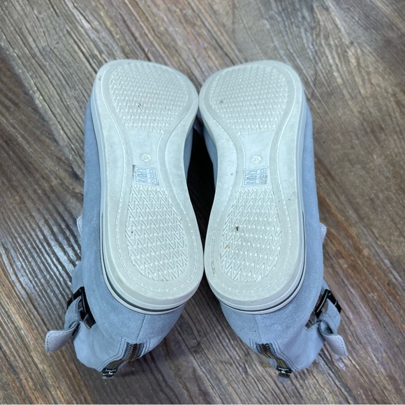 Eileen Fisher ‘Bunch’ Ankle Buckle Sandals Gray Suede Women’s Sz 9.5 - Picture 10 of 10